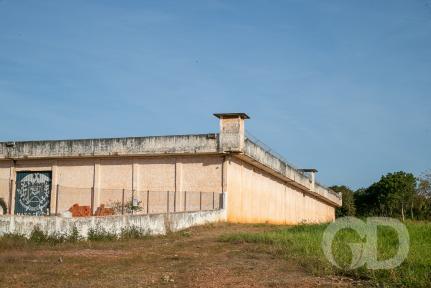 COBRAVAM ATÉ R$ 10 MIL:  Policial penal e professora são alvos de operação por esquema ilegal de celulares em presídio de VG