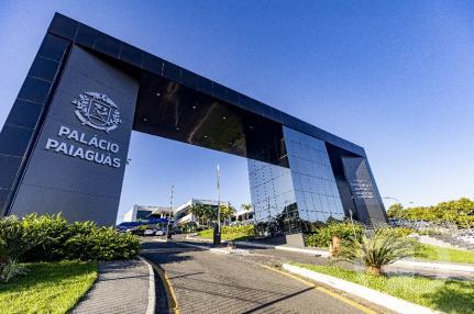 Família doadora de campanhas ganha mais incentivos fiscais