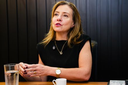 Flávia não descarta saída do PL e confirma convite de Pivetta