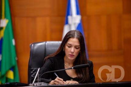 Janaina defende nova Constituinte para liberar pena de morte no Brasil