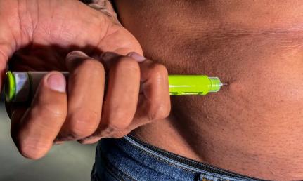 Canetas emagrecedoras; população aprova, mas não acredita na implementação
