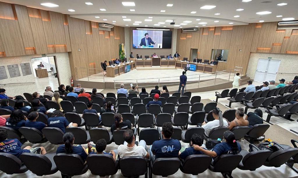 Câmara de Sinop aprova 79 projetos que concedem títulos, comendas e homenagens