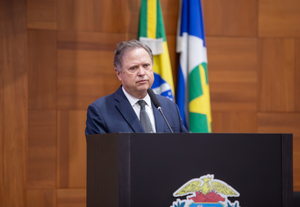 PERSPECTIVA DE PODER  Blairo Maggi declara voto em candidato do PL; vai ser para o Flávio
