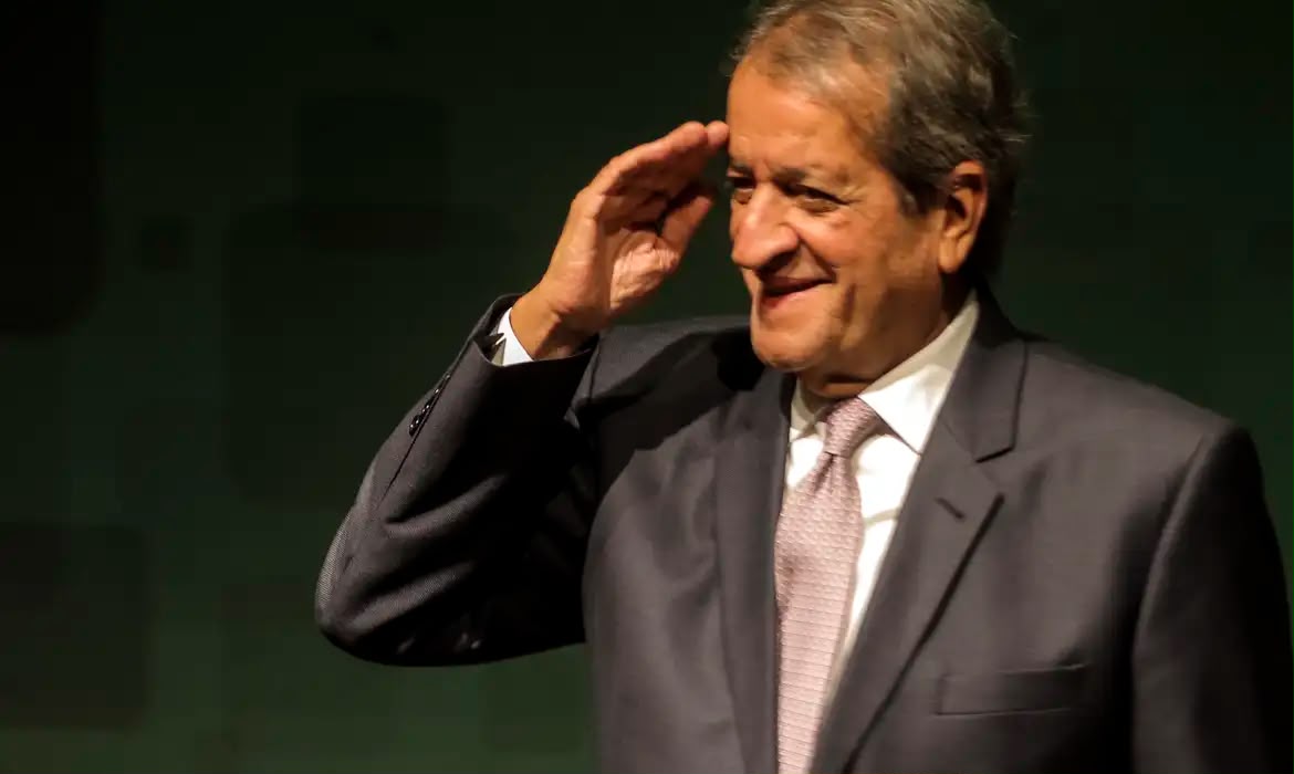 PL, partido de Flávio, reconhece vitória de Lula nas eleições