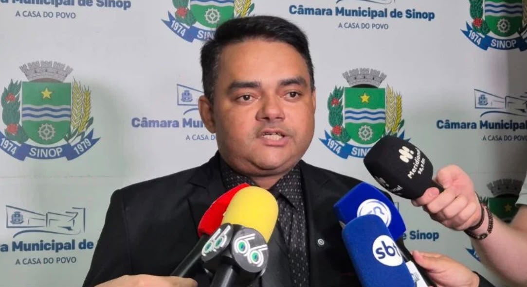 O Vereador Gilsimar Silva abre espaço para Gilson de Oliveira assumir cadeira na Câmara por 31 dias