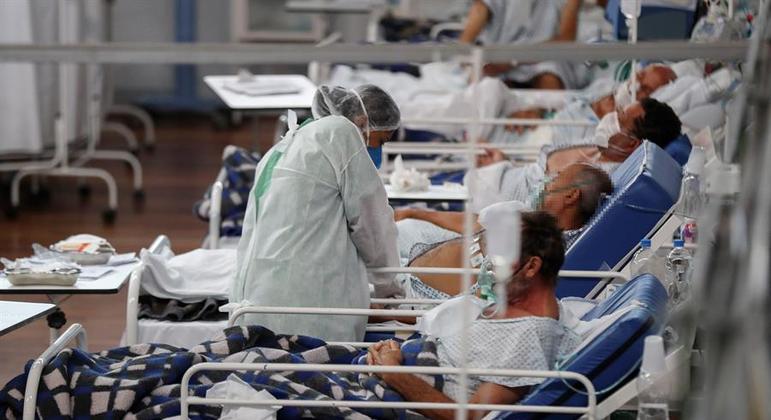 Covid-19: Brasil registra 739 mortes e 33.704 novos casos em 24h