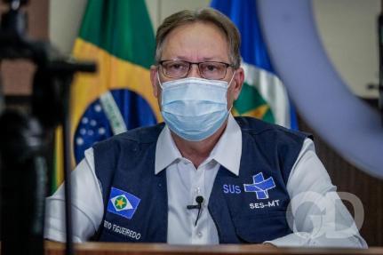 Secretário reage bem a tratamento e apresenta melhora