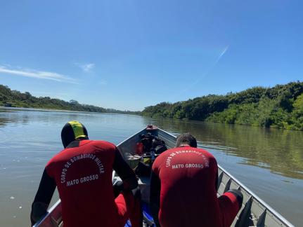 Haitiano morre afogado em rio e menor de 16 anos morre em cachoeira