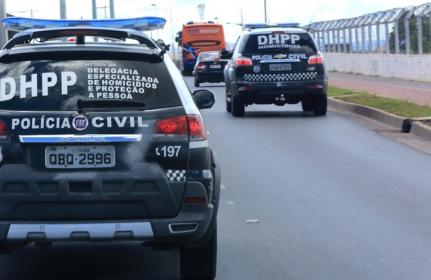 Homem Entra Na Casa da Ex-Mulher e Mata o Casal Com Mais de 50 Facadas