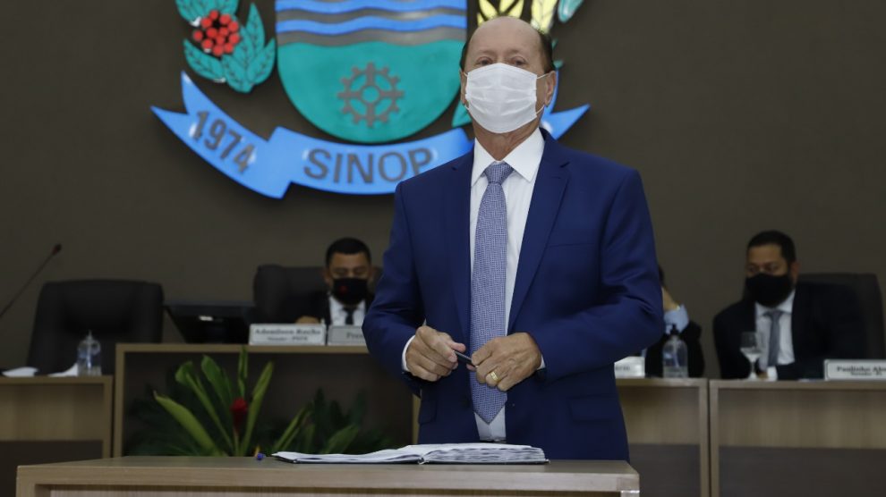 Roberto Dorner é empossado agora como novo  prefeito de Sinop