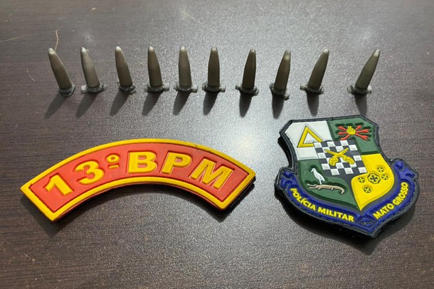Polícia Militar prende jovem com 10 pinos de cocaína pronta para venda