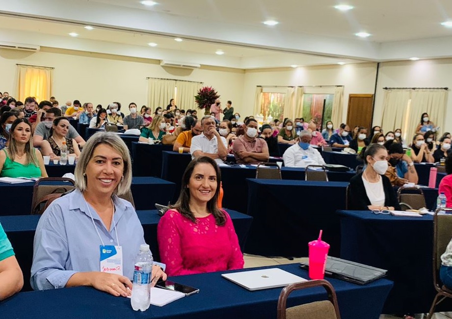 Secretária cumpre agenda em Cuiabá e participa de oficina sobre indicadores da saúde