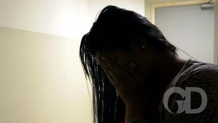 Homem pula muro de casa e tenta matar a ex-namorada enforcada
