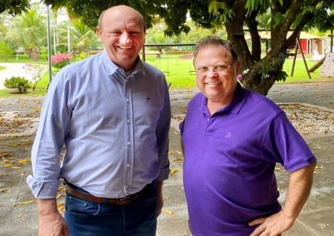 Neri anuncia benção de  Blairo à sua candidatura ao Senado