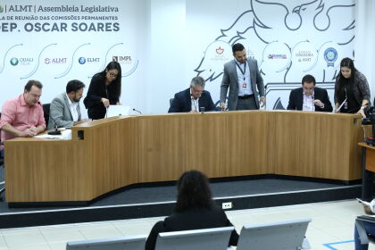 CCJR aprova derrubada de veto a projeto que prevê fornecimento de remédio à base de canabidiol