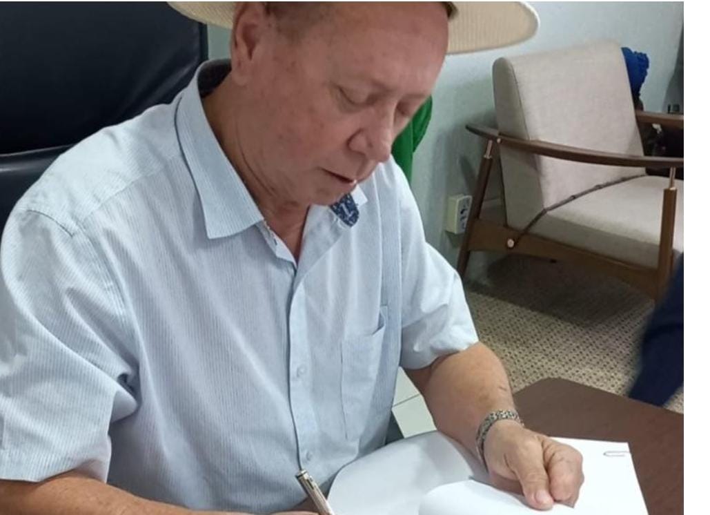 O Prefeito Roberto  Dorner reafirma compromisso de baixar tarifa de água e convoca empresa para discutir valor