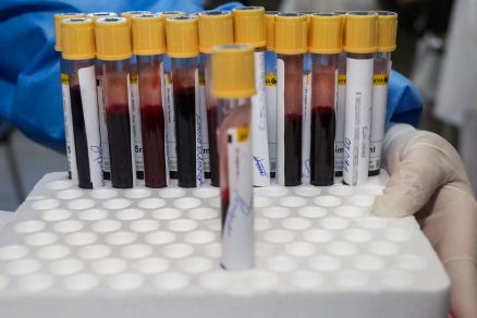 No dia da chegada da vacina, MT ultrapassa os 200 mil casos