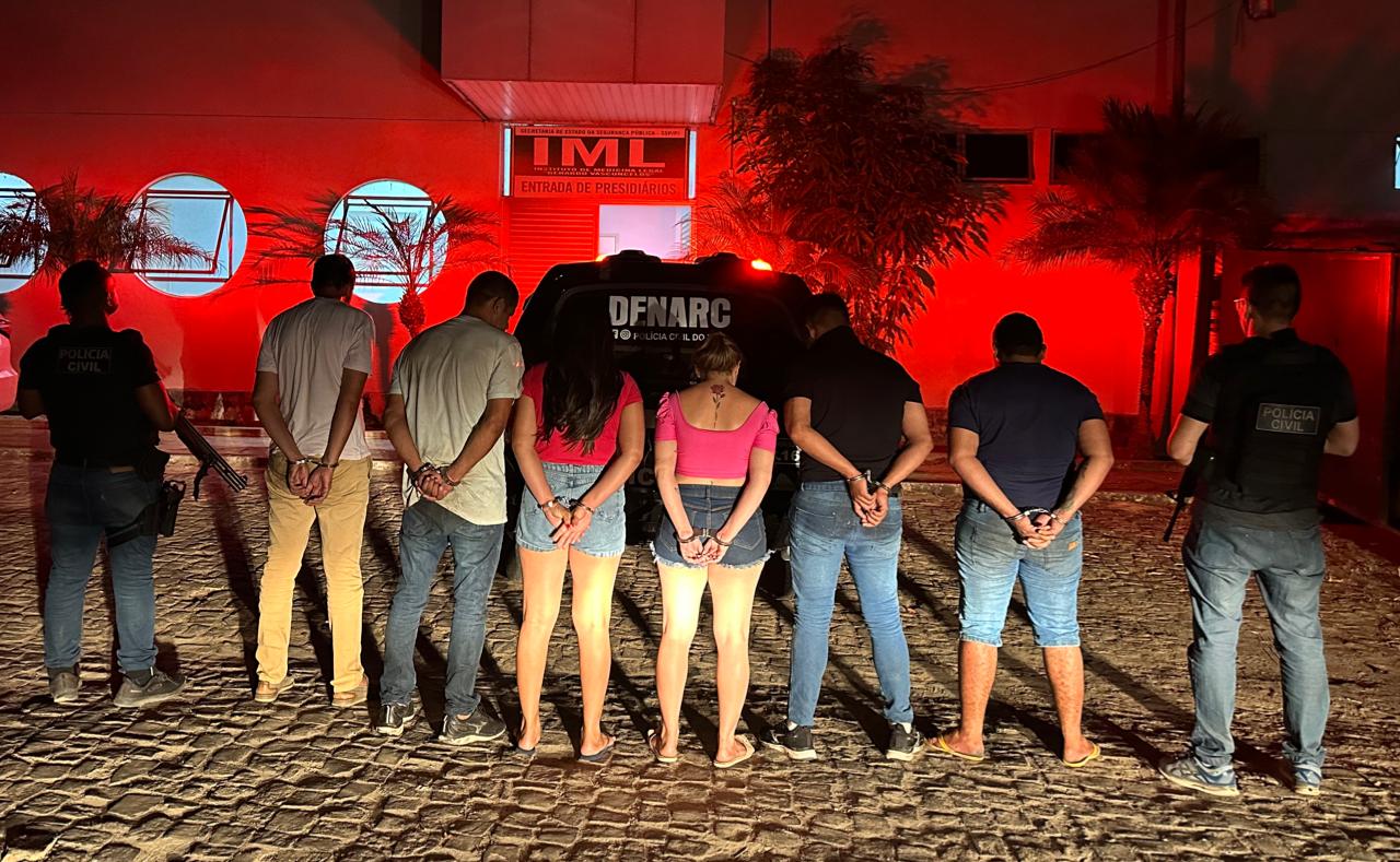  Polícia prende seis e acha contabilidade de Quadrilha que  roubou carro para trocar por drogas na Bolívia