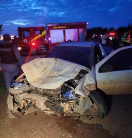 Motorista causa acidente, deixa 5 feridos e foge sem prestar socorro na MT - 220